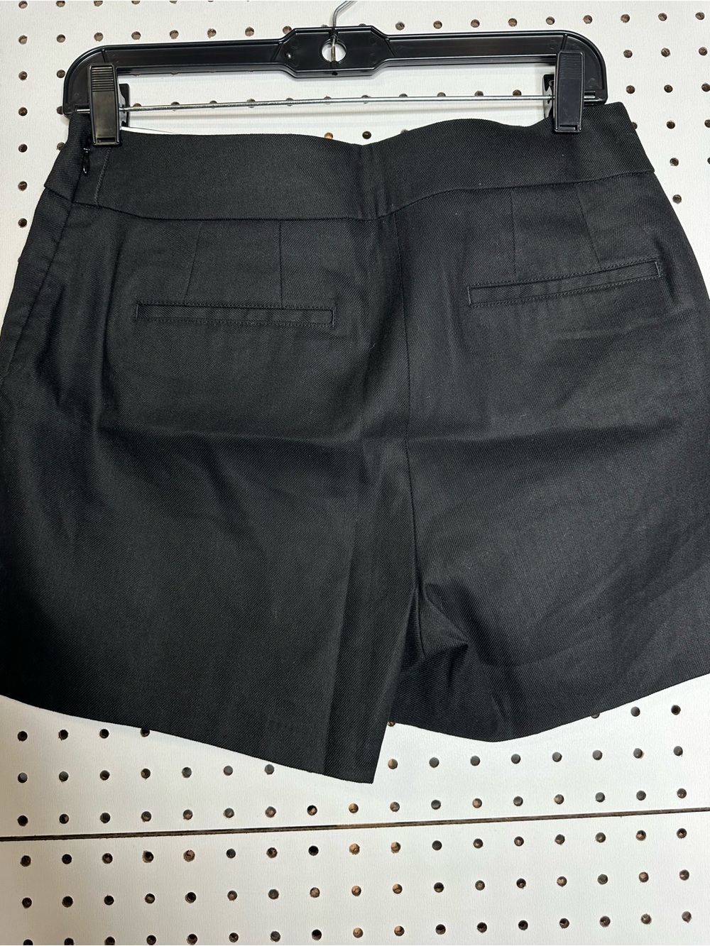Express dressy shorts size 6 Black High-Rise Women’s Tailored Shorts - Picture 6 of 8